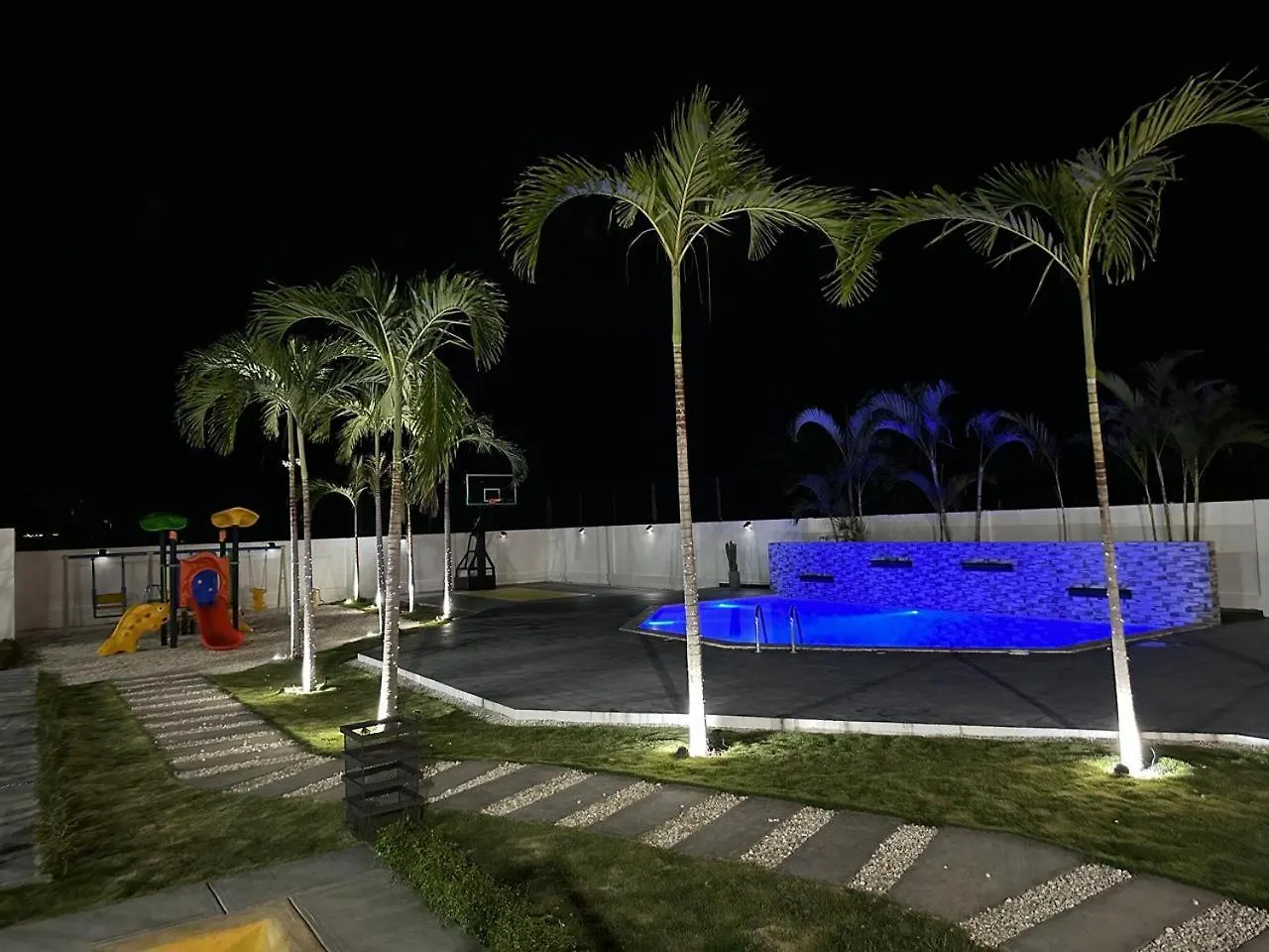 Residencial Legado Apartment Azua de Compostela