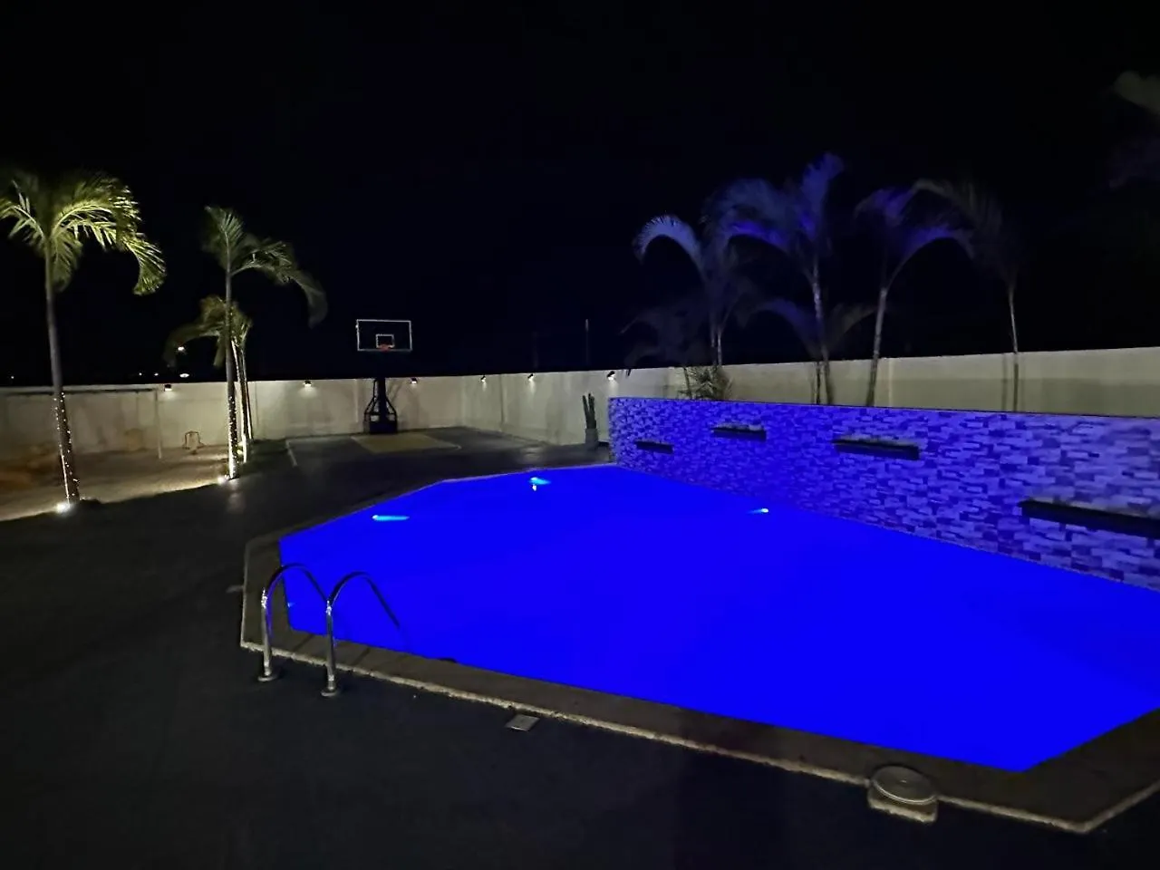 Residencial Legado Apartment Azua de Compostela